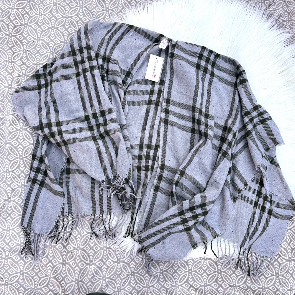 Gray & Olive Green Plaid Shawl Wrap O/S New Pinkalicious